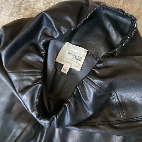 Aritzia Black Leather Pants - Daria XXS - Picture 4 of 4